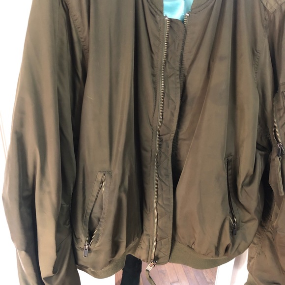 Bomber jacket - Picture 5 of 5